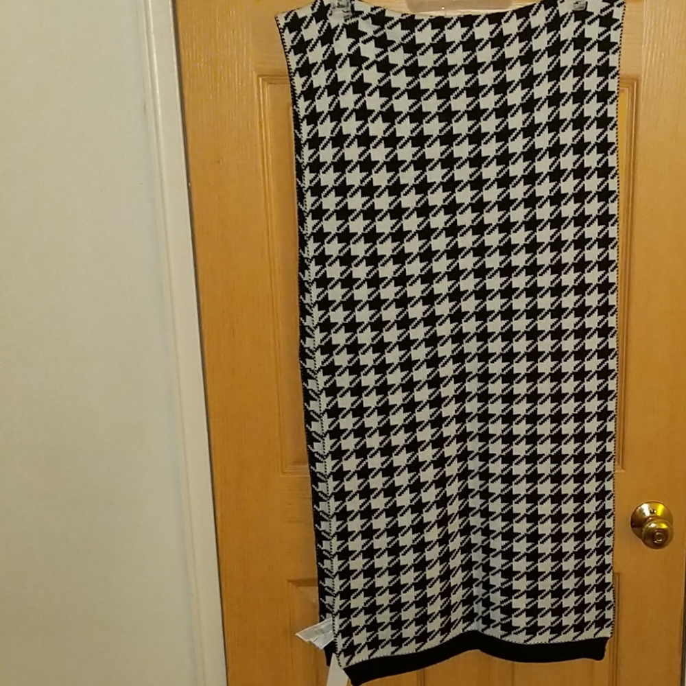 Forever 21 Oversized Scarve